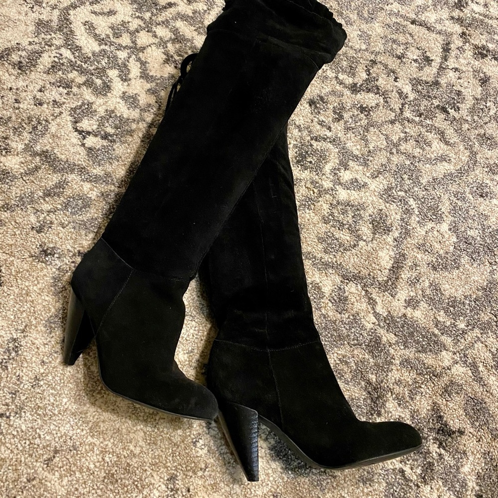 BCBG Generation Tall Boots Black Suede Knee High Heels With Ruffle